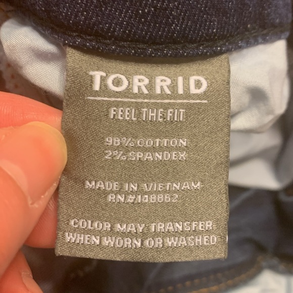 Torrid Boyfriend Straight Tall Jeans - Picture 5 of 7
